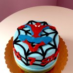 Tort ze spidermanem